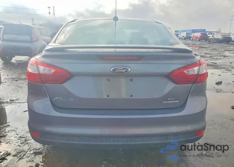 2013 Ford Focus Se z USA, uszkodzony, nr VIN 1FADP3F22DL130556